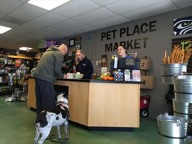 Pet Place Market in North Bend, WA
